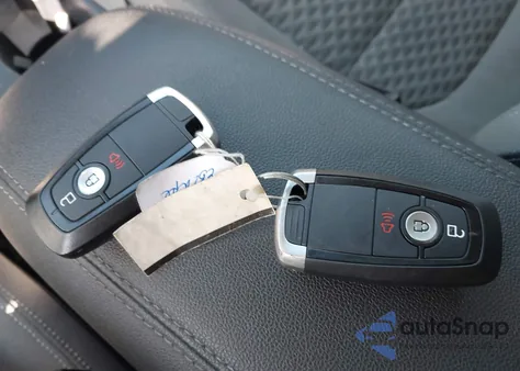 2020 Ford Escape Se z USA, uszkodzony, nr VIN 1FMCU9G67LUA85265